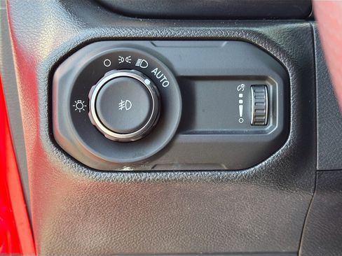 Used 2023 Jeep Wrangler Unlimited Rubicon 392 AWD/4WD image 33