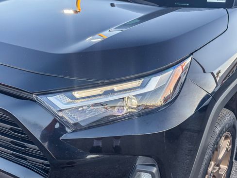 Used 2024 Toyota RAV4 AWD Hybrid image 9