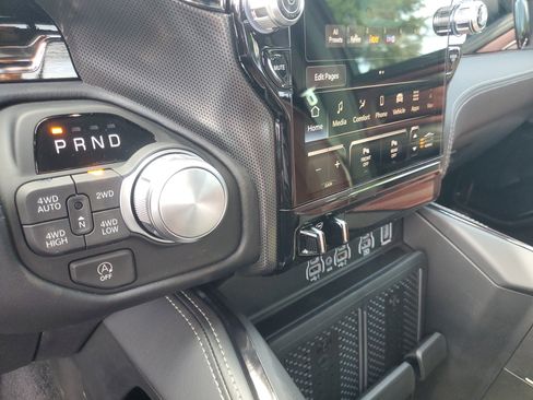 New 2026 RAM 1500 Limited image 19