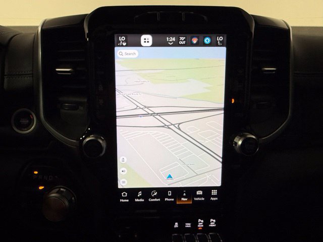Used 2022 RAM 1500 Laramie AWD/4WD image 33