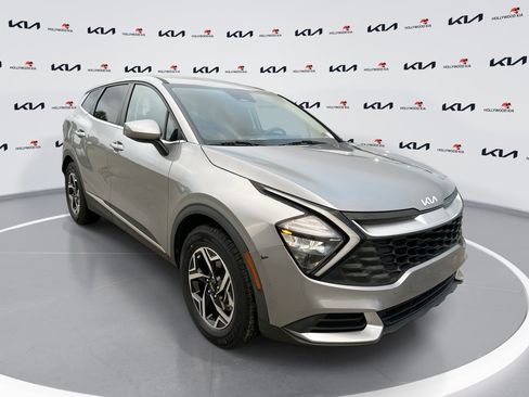 Certified 2023 Kia Sportage LX FWD image 1
