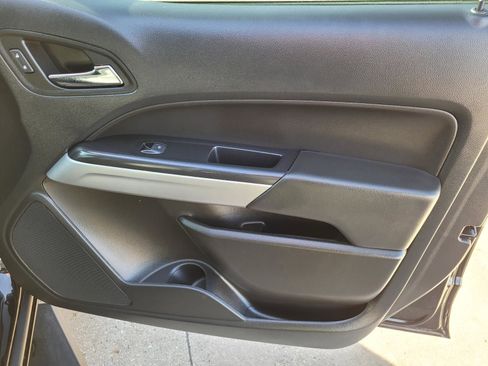 Used 2022 Chevrolet Colorado ZR2 image 7