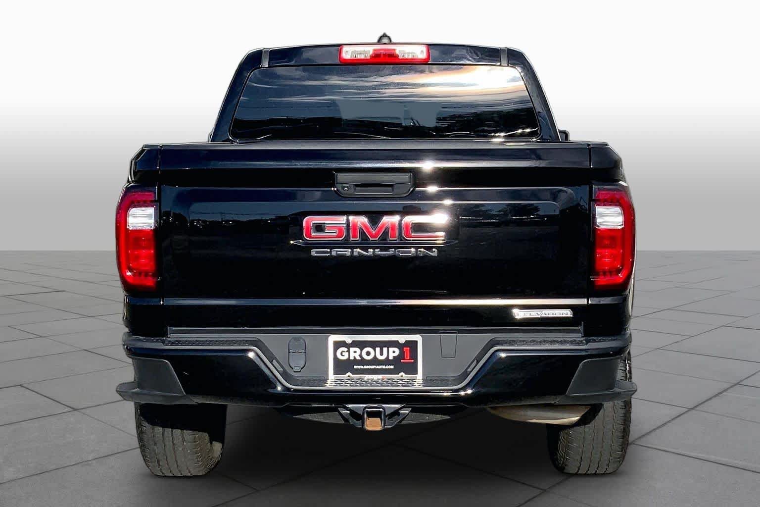 Used 2023 GMC Canyon Elevation w/ Trailering Package RWD image 5