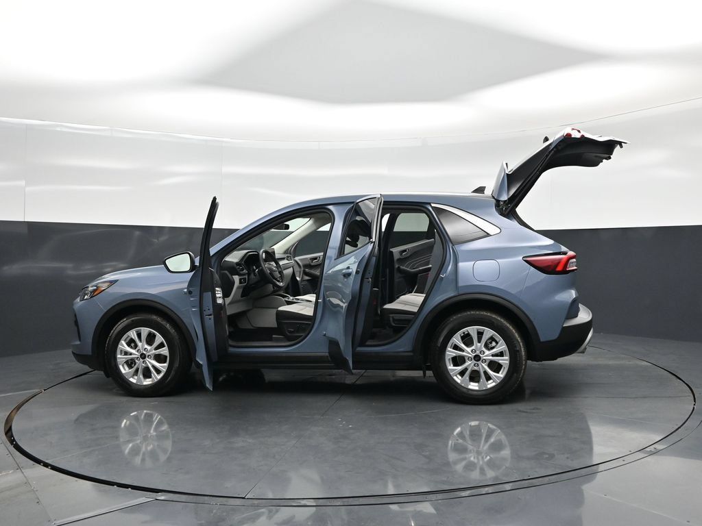 Certified 2024 Ford Escape Active FWD image 36
