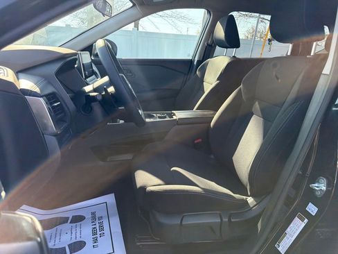 Used 2023 Nissan Rogue S image 10