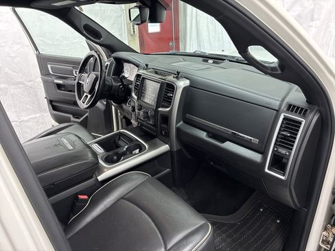 Used 2016 RAM 2500 Limited AWD/4WD image 14