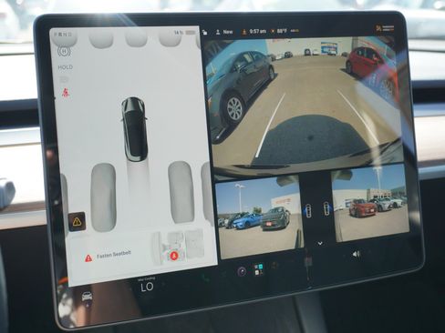 Used 2023 Tesla Model 3 Standard Range RWD image 28