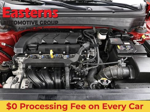 Used 2024 Hyundai Venue Limited FWD image 7