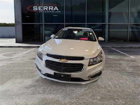 Used 2016 Chevrolet Cruze LT image 6