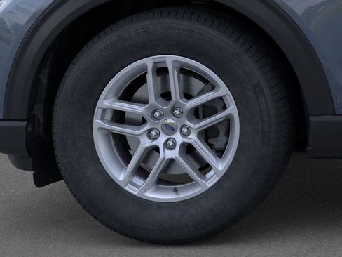 New 2025 Ford Explorer Active image 19