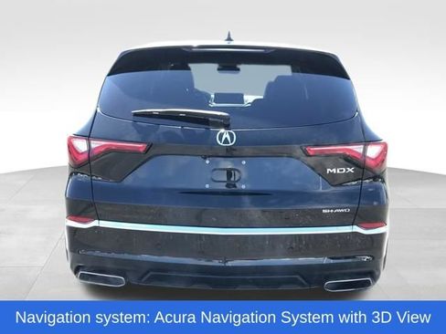 Used 2024 Acura MDX SH-AWD w/ Technology Package image 4