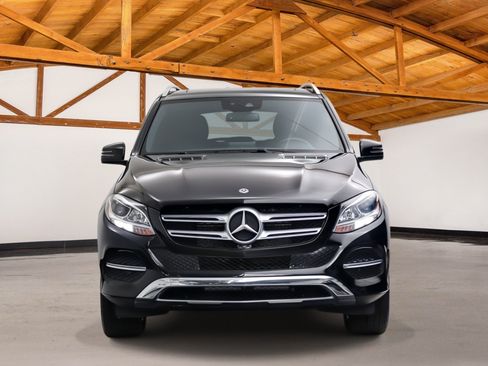 Used 2018 Mercedes-Benz GLE 350 image 4