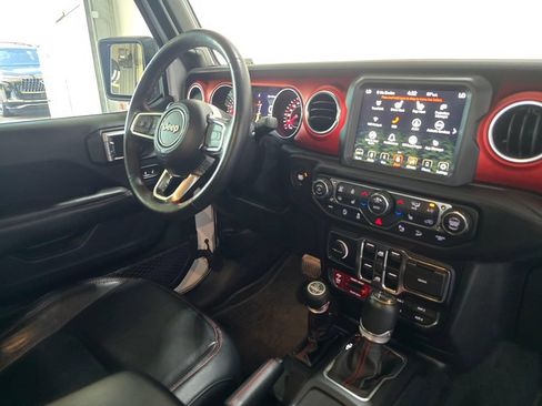 Used 2019 Jeep Wrangler Unlimited Rubicon AWD/4WD image 31