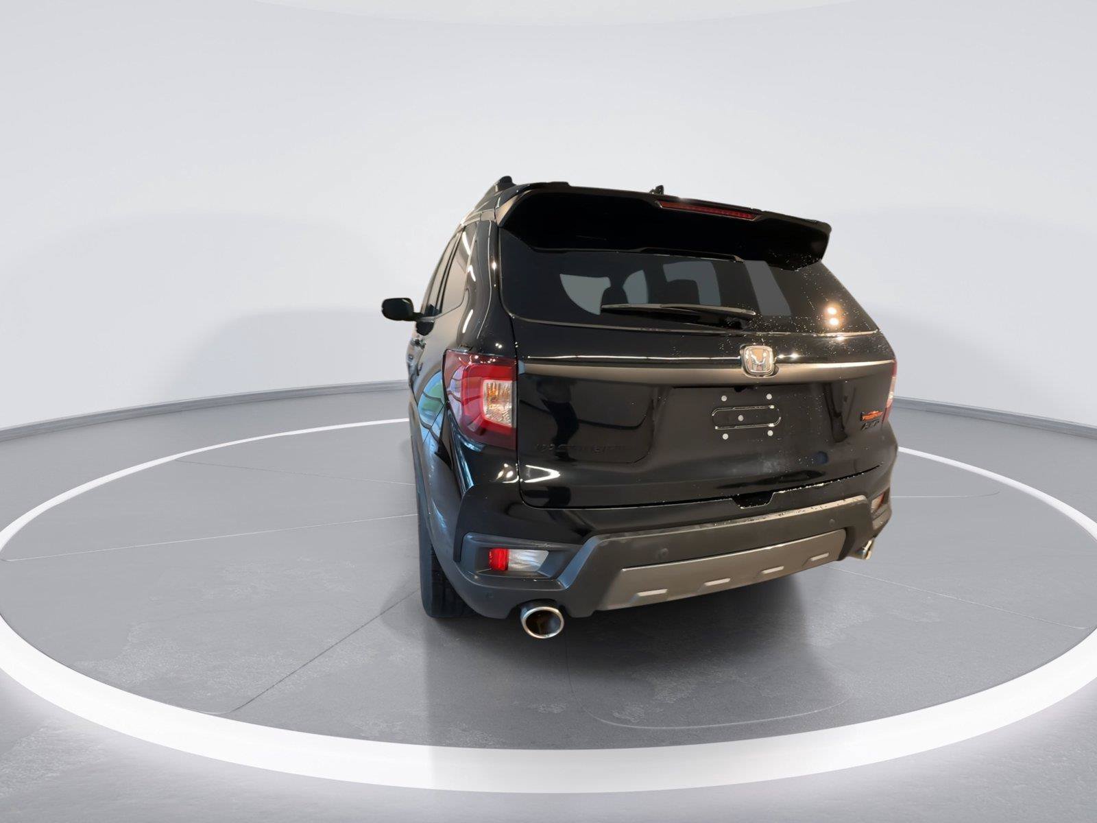 Used 2022 Honda Passport TrailSport image 6