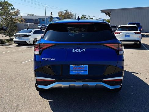 Used 2023 Kia Sportage SX image 6