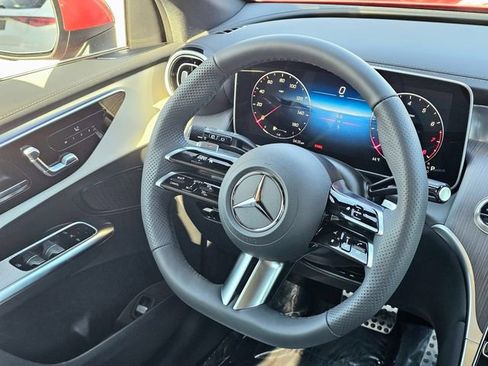 New 2026 Mercedes-Benz GLC 300 4MATIC image 28
