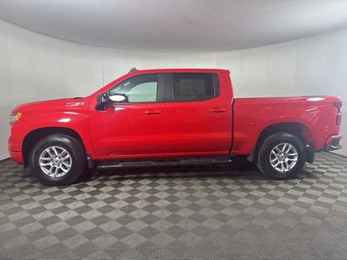 Used 2023 Chevrolet Silverado 1500 RST w/ Z71 Off-Road Package image 7