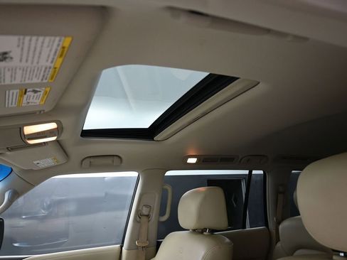 Used 2014 INFINITI QX80 4WD w/ Theater Package image 12