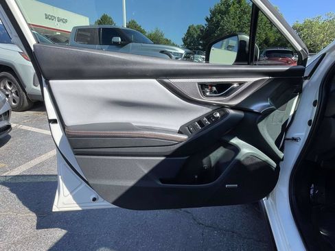 Used 2021 Subaru Crosstrek 2.5i Limited w/ Moonroof Package 2 AWD/4WD image 25
