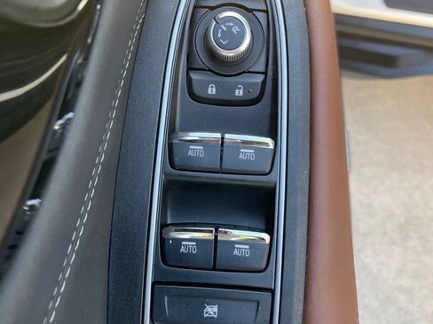 Used 2020 Subaru Outback Touring XT AWD/4WD image 15