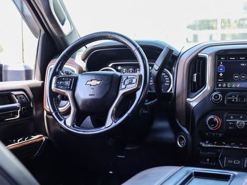 Used 2020 Chevrolet Silverado 2500 High Country AWD/4WD image 34