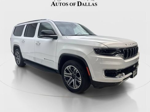 Used 2024 Jeep Wagoneer L Series II RWD image 4