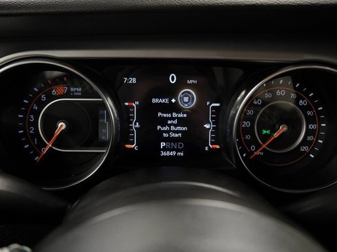 Certified 2021 Jeep Wrangler Unlimited Sport image 26