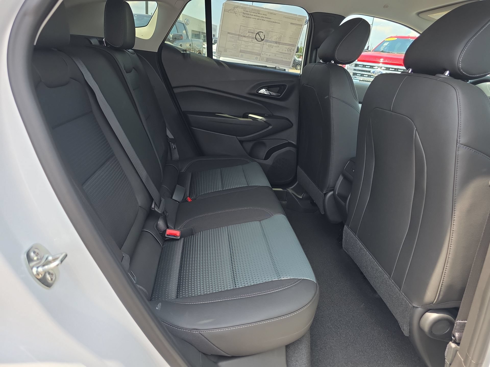 New 2026 Chevrolet Trax LT w/ Driver Confidence Package FWD image 14