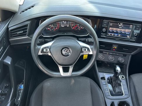 Used 2021 Volkswagen Jetta S FWD image 16