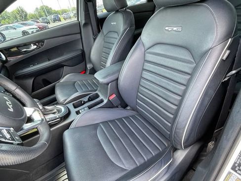 Certified 2023 Kia Forte GT-Line w/ GT-Line Premium Package FWD image 19