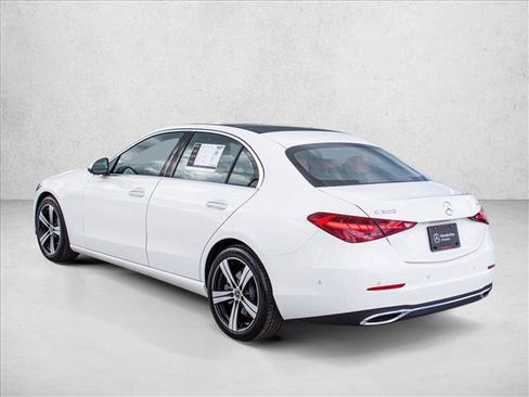 Used 2025 Mercedes-Benz C 300 4MATIC Sedan image 7