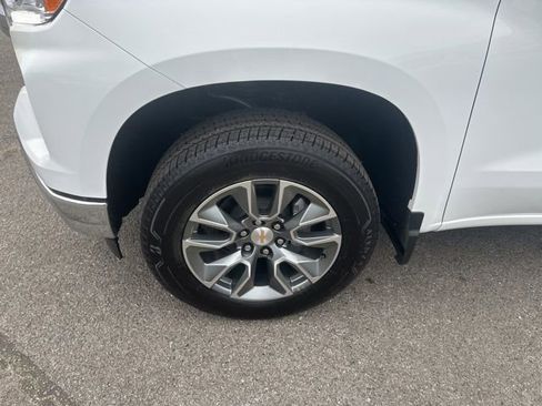 New 2026 Chevrolet Silverado 1500 LT image 10