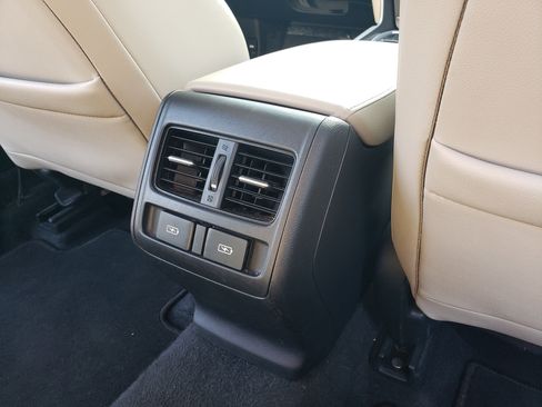 Used 2022 Honda Accord Touring image 33