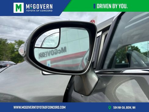 Used 2014 Toyota Venza XLE AWD/4WD image 34