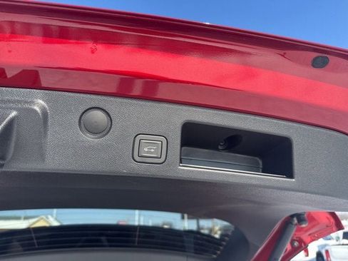 Certified 2026 GMC Terrain Elevation w/ Elevation Premium Package image 12