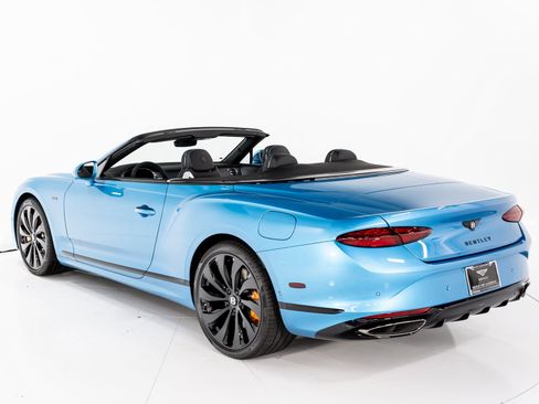 New 2025 Bentley Continental GTC image 12