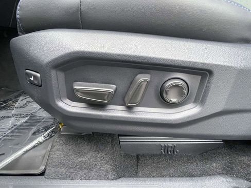 New 2026 Toyota Tundra Platinum AWD/4WD image 26