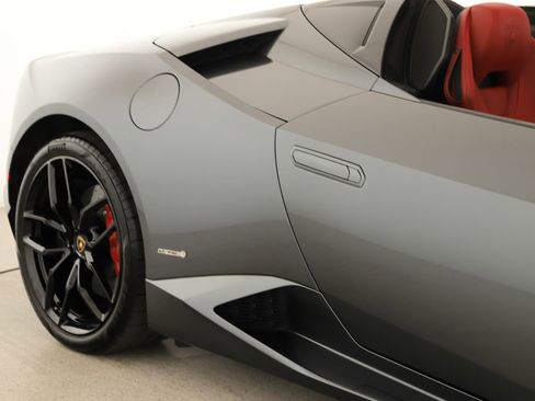 Used 2016 Lamborghini Huracan LP 610-4 image 37