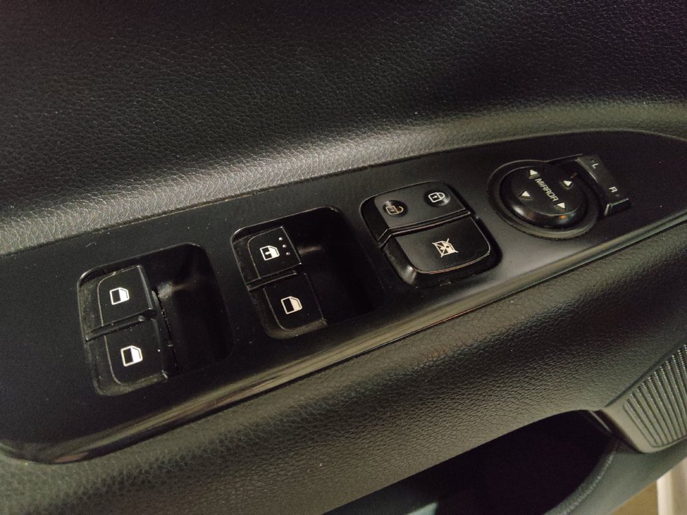 Used 2023 Kia Rio LX FWD image 27