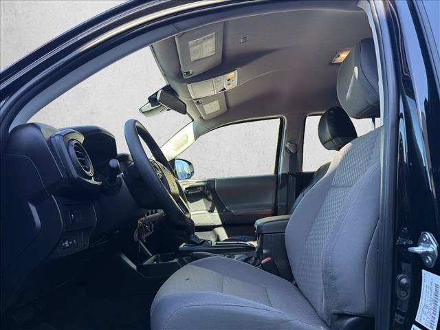 Used 2022 Toyota Tacoma SR AWD/4WD image 11