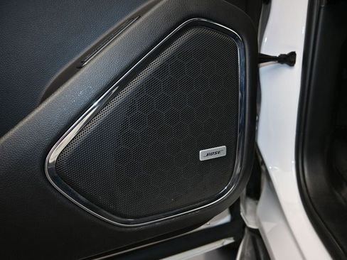 Used 2020 GMC Yukon SLT AWD/4WD image 12