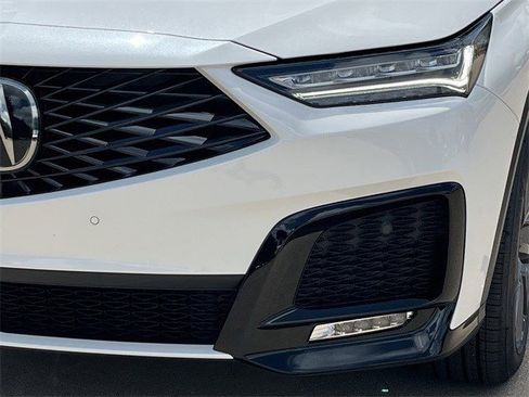 Used 2026 Acura MDX A-Spec image 9
