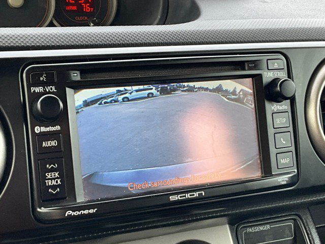 Used 2015 Scion xB FWD image 13