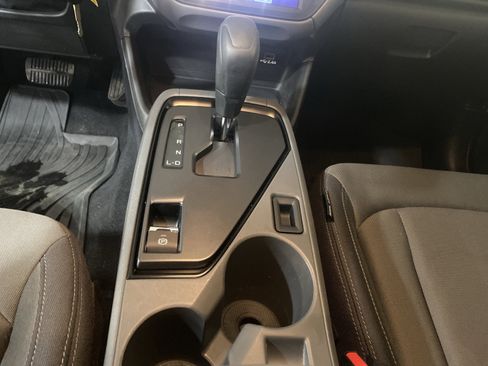 Used 2024 Subaru Crosstrek 2.0i image 21