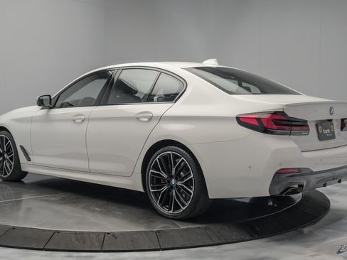 Used 2023 BMW 540i w/ M Sport Package image 9