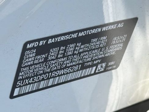 Used 2024 BMW X3 sDrive30i w/ Premium Package RWD image 34