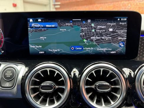 New 2025 Mercedes-Benz GLB 250 4MATIC image 20