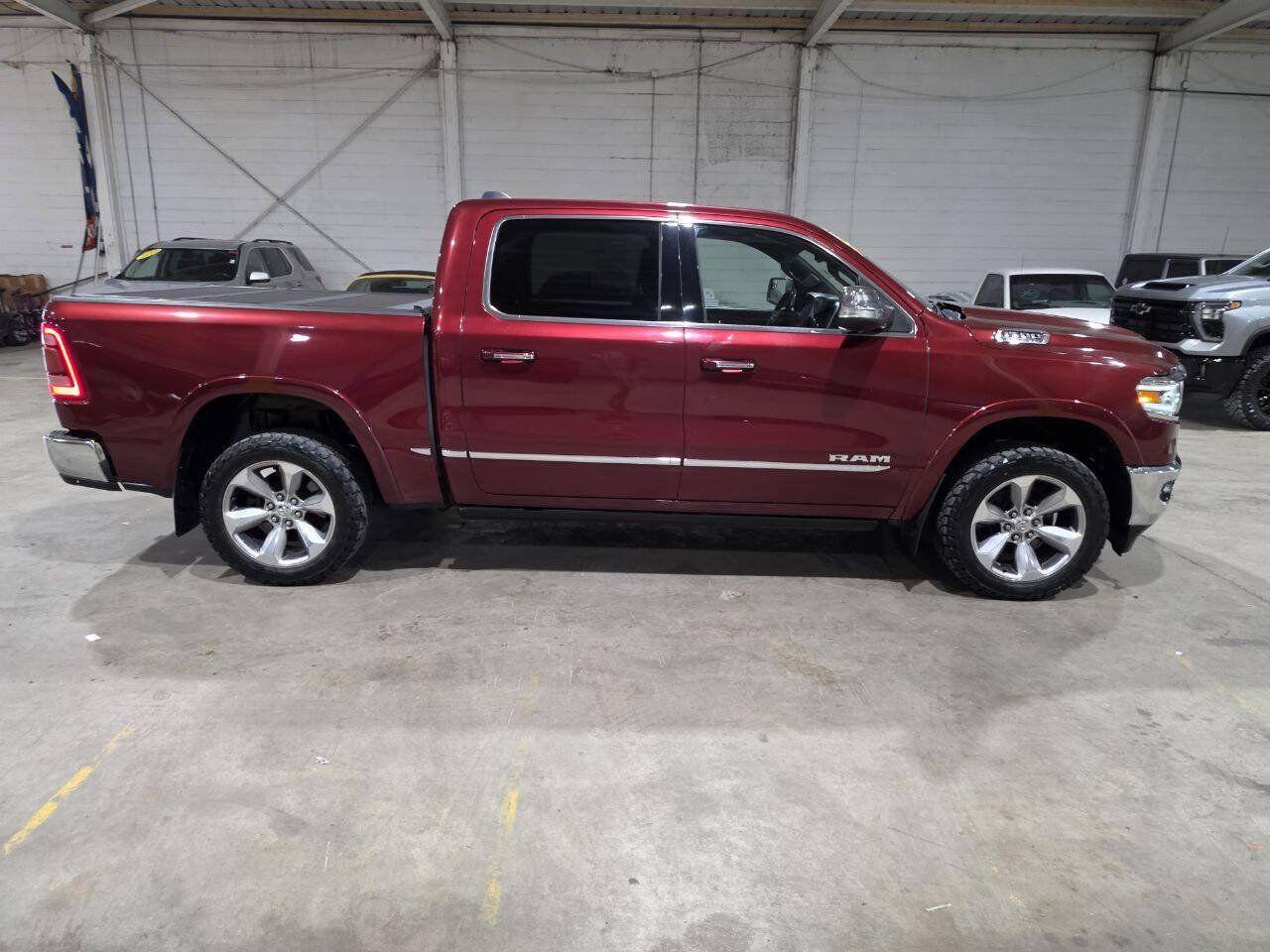 Used 2019 RAM 1500 Limited AWD/4WD image 17