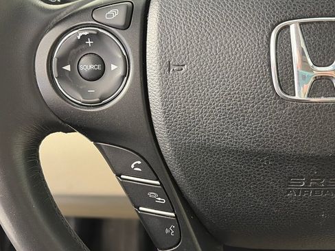 Used 2013 Honda Accord EX-L image 17