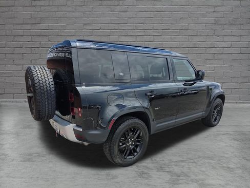 Used 2020 Land Rover Defender 110 S AWD/4WD image 8